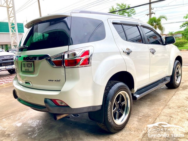 Isuzu MU-X 2.5 VGS DVD Navi 2WD