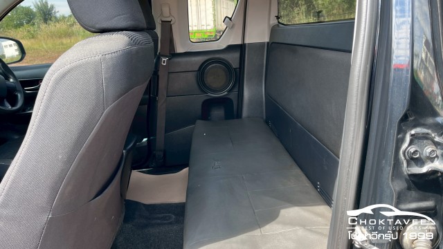 Toyota Hilux Revo Smart Cab 2.4 J Plus (MNC)