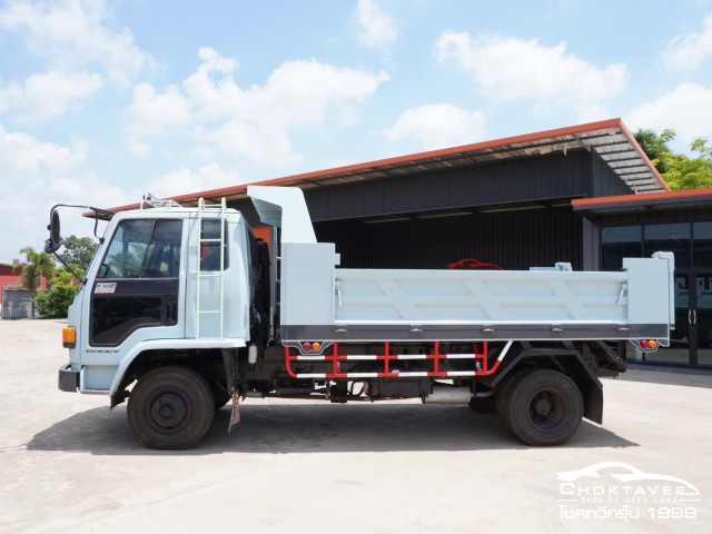 อีซูซุล็อกกี์ 6ล้อ 175 แรงม้า