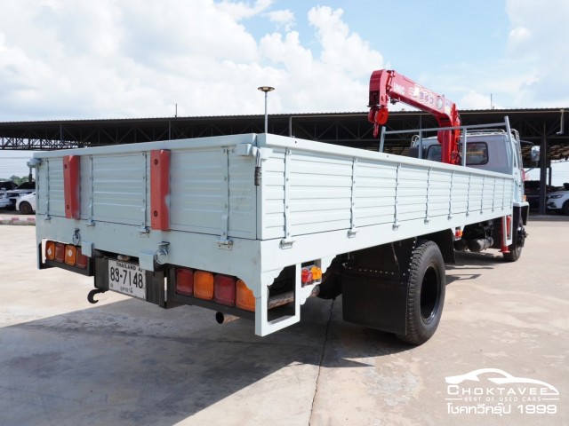 อีซูซุล็อกกี้ 6ล้อ 195 แรงม้า ยาว7เมตร ติดเคน