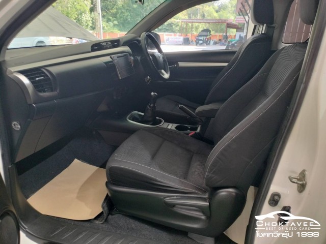 Toyota Hilux Revo Smart Cab 2.4 E