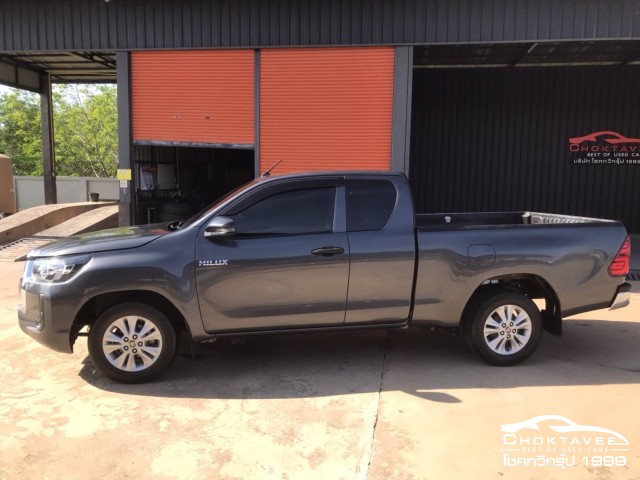 Hilux Revo Smart Cab 2.4 Entry Z Edition (MY22)