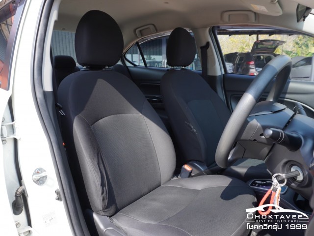 Mitsubishi Attrage1.2 GLX