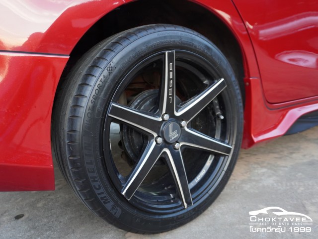 Toyota Yaris 1.2 E (MY17)